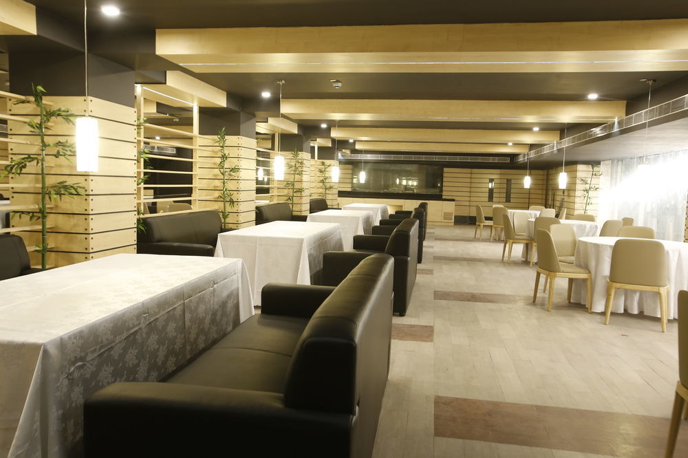 Hotel Patliputra Continental Patna  Eksteriør bilde