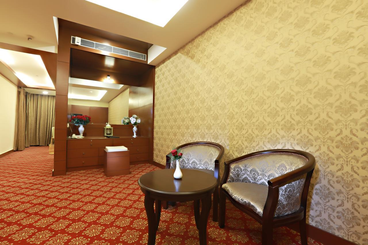 Hotel Patliputra Continental Patna  Eksteriør bilde