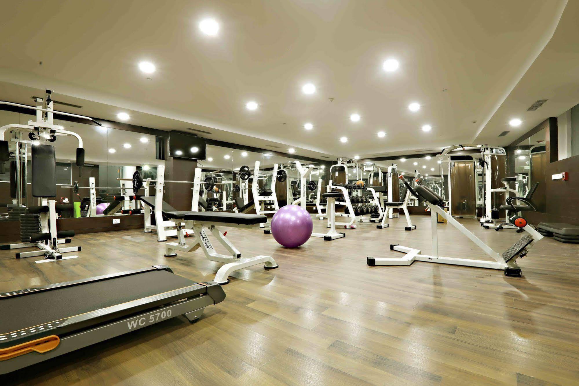 Hotel Patliputra Continental Patna  Eksteriør bilde